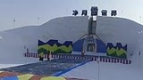 小伙子说自己是有为青年 还为大家演唱歌曲