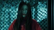 《京城81号》林心如半夜照镜子，却发现自己变成了红衣女鬼