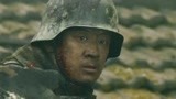 金陵十三钗：李教官奋力抵抗，救下女学生，等待他的是坦克的扫射
