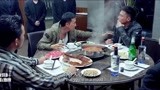 特殊身份：甄子丹赴宴喝火锅汤，不是常人所能忍的，狠角色啊！
