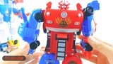 儿童变形金刚玩具 儿童变形车玩具变成一个很酷的机器人