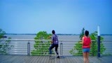 关关雎鸠：价值连城的传世古玉，被情侣当成地摊货，居然扔河里了