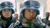 中国蓝盔：一群非洲暴徒欺凌妇女，中国维和战士及时出现阻止