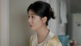 乔欣开门迎来惊喜 不禁吓得惊声尖叫