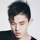 刘亚仁