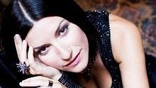 [图]Laura Pausini - Un'emergenza d'amore 现场版