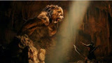 巨石强森饰演宙斯之子，热血战神重回暴力年代，挑战史前三大猛兽