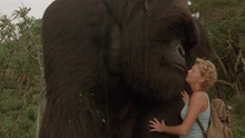 巨型大猩猩爱上小女孩，结局比《金刚》更凄美！