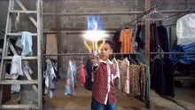 《银河奥特曼》4岁小孩自拍真人变身特效动画！