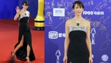法兰西玫瑰苏菲·玛索亮相北京电影节 身穿开衩裹胸裙风采依旧
