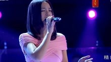 中国好声音：90后女孩一首《我是一只小小鸟》歌声惊艳四位导师！