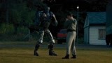 铁甲钢拳：经过男孩和父亲的训练，破旧机器人越战越勇，无人能挡