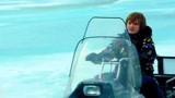 北极大冒险：小男孩开着雪地摩托，要讲北极熊送回家