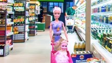 芭比带妹妹凯莉去超市