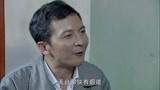 中国刑警：吸烟习惯和天台上留下的烟头一样，自己杀人，然后报警
