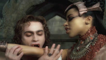 吸血鬼女王花费千年时间找到男友，结果男友却要吸干她身上的血液