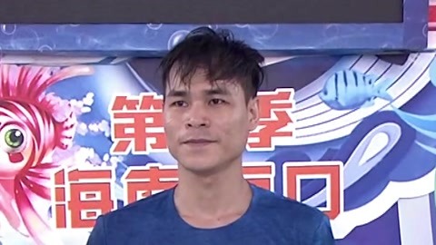 小伙通关差点撞飞主持人 女生赛道记录被打破