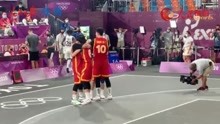 中国三人女篮获东京奥运会铜牌