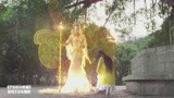 巴啦啦小魔仙：魔仙女王出现啦，她还长有蝴蝶翅膀，简直美翻了！