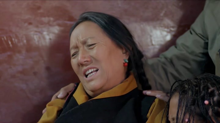 藏族姑娘爱上援藏医生