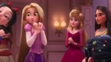 无敌破坏王2：糖果公主误入迪士尼世界，偶遇美丽善良的爱莎公主