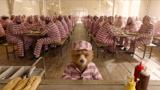《帕丁顿熊2》：因吃不惯这里饭菜，将做饭的狱霸给教训一顿！