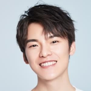 Wang Luojia